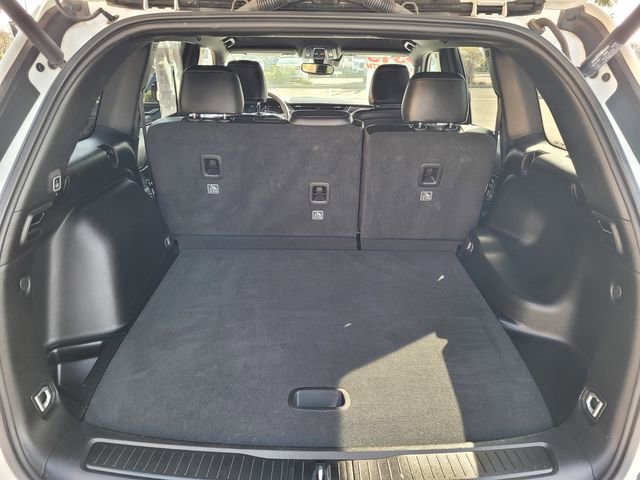 Used 2024 Jeep Grand Cherokee Altitude image 27