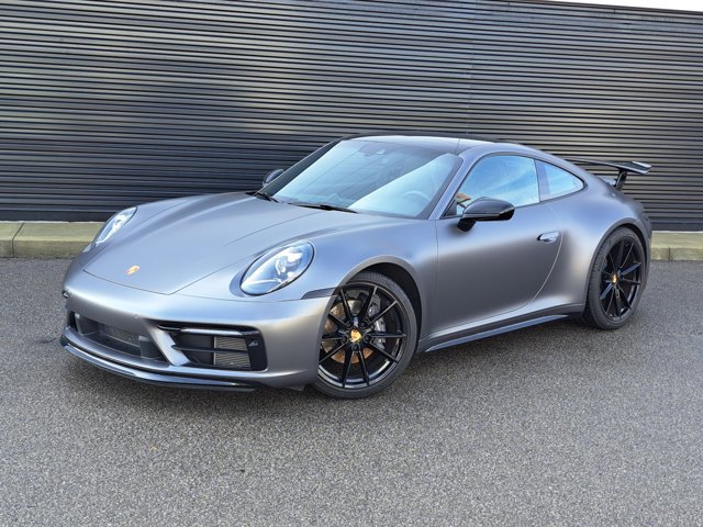 Used 2024 Porsche 911 Carrera T image 1