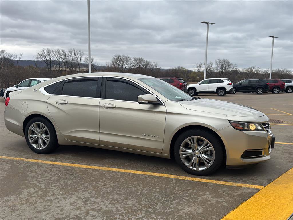 Used 2014 Chevrolet Impala LT w/ Premium Seating Package image 4