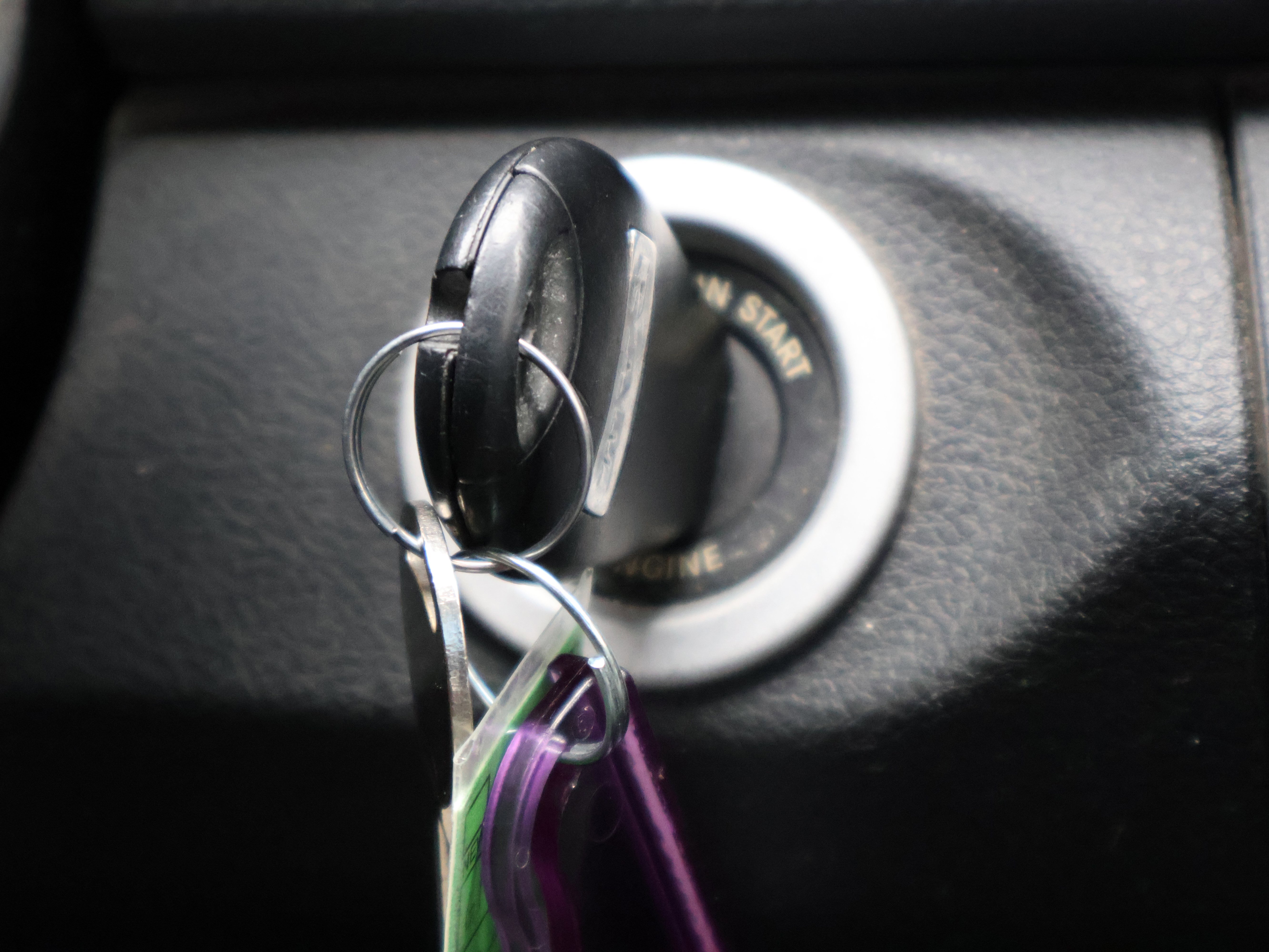 Used 2016 RAM 2500 SLT image 32