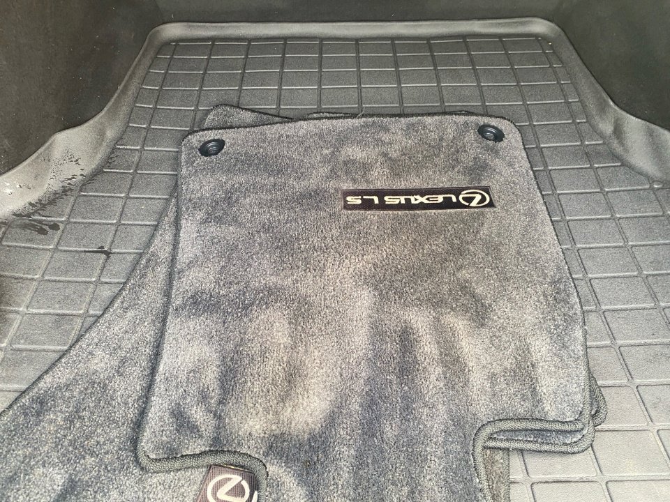 Used 2016 Lexus LS 460 image 17