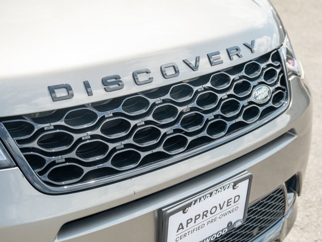 Certified 2025 Land Rover Discovery Sport Dynamic SE AWD/4WD image 16