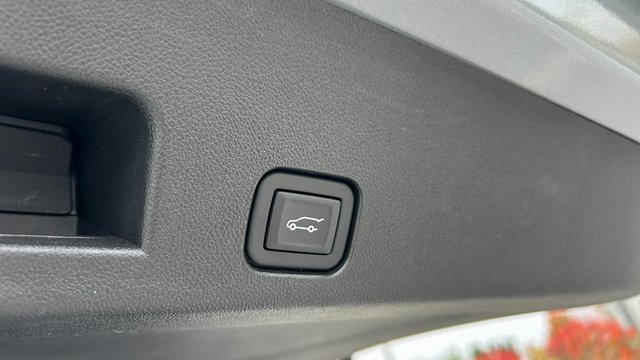 Certified 2024 Chevrolet Traverse RS w/ LPO, Floor Liner Package image 50