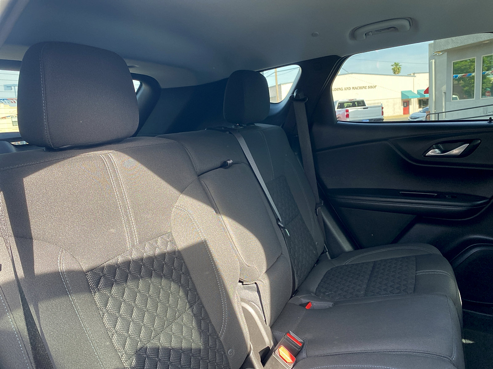 Used 2022 Chevrolet Blazer LT FWD image 13