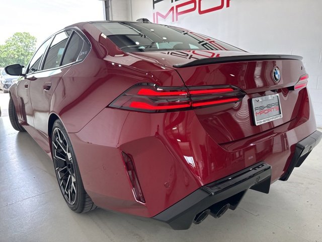 Used 2025 BMW M5 w/ Carbon Package image 9