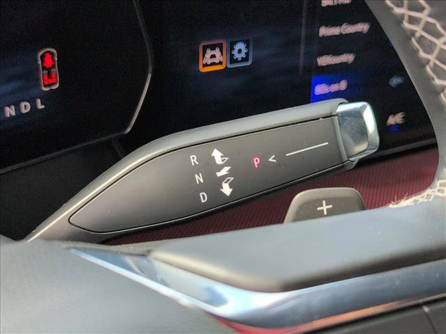 Used 2025 Chevrolet Traverse Z71 AWD/4WD image 12