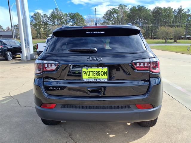 New 2026 Jeep Compass Latitude AWD/4WD image 3