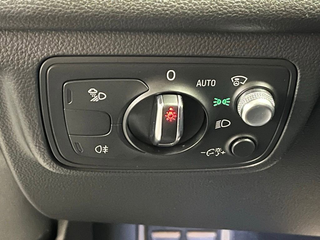 Used 2018 Audi S6 Prestige image 16