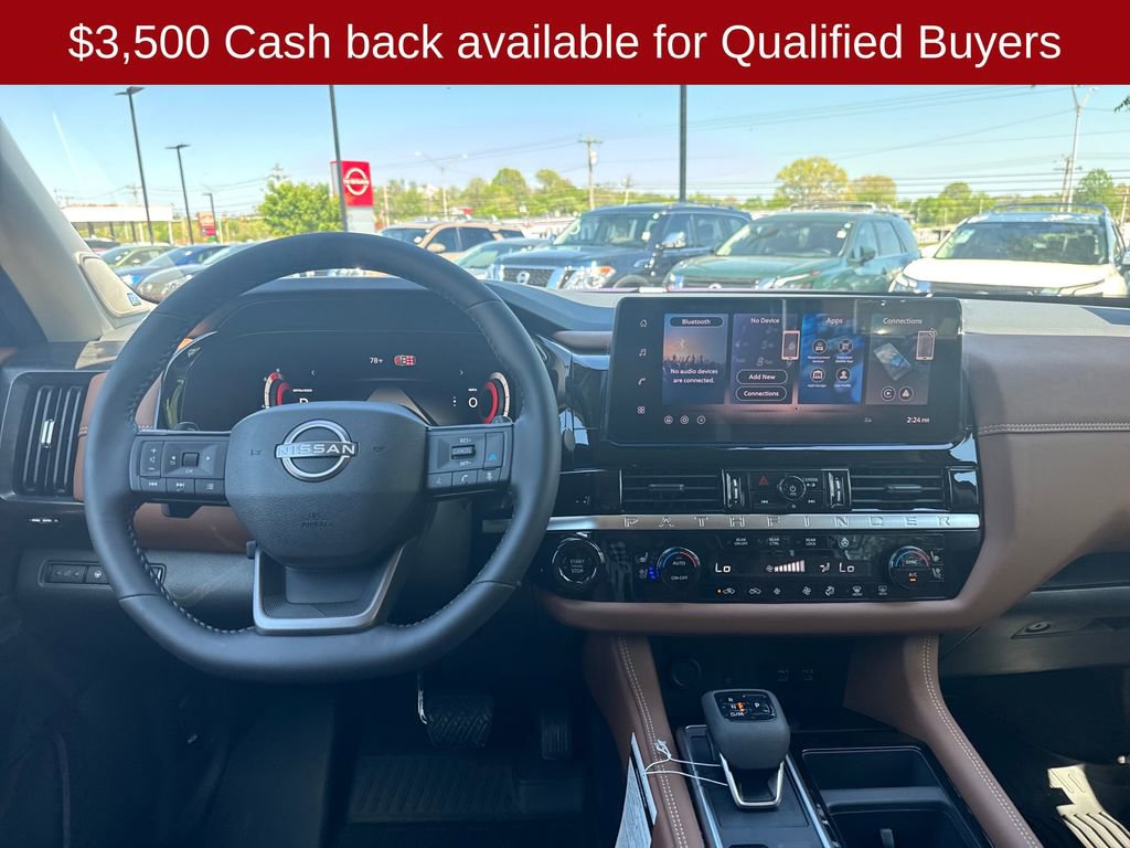 New 2026 Nissan Pathfinder Platinum image 23