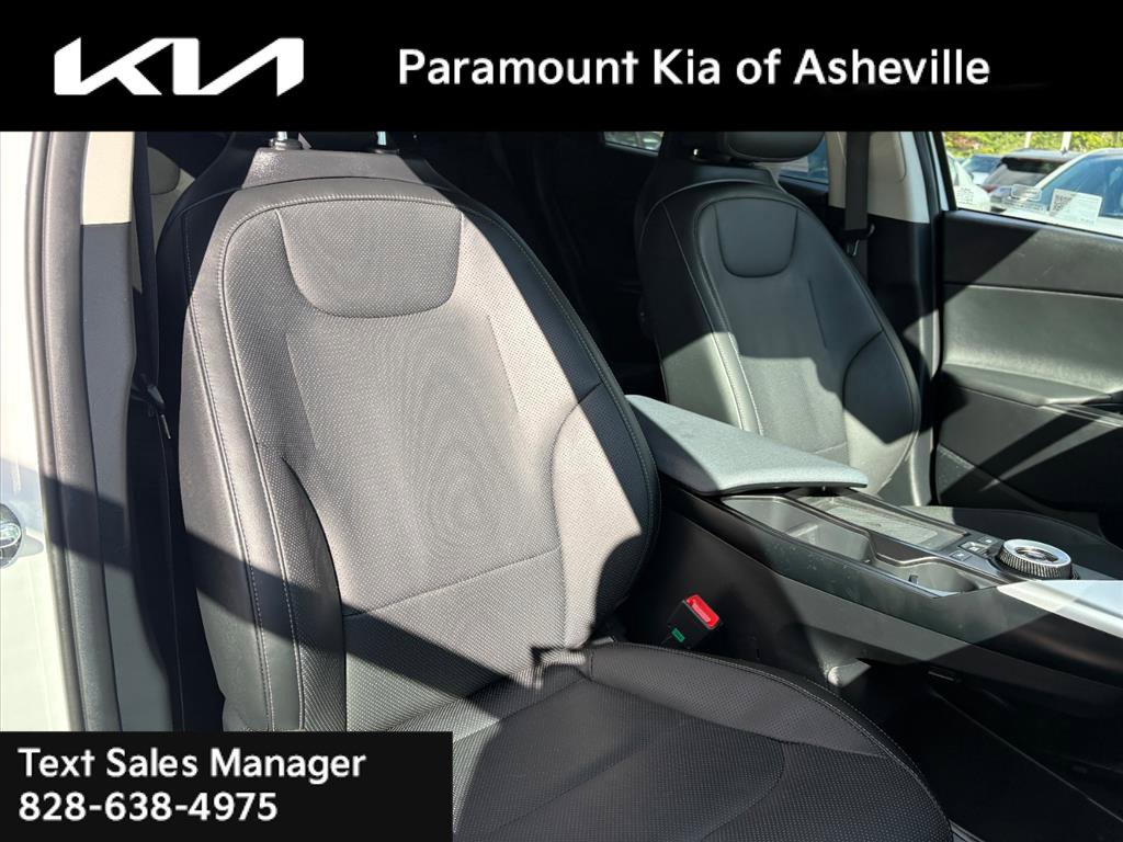 Certified 2024 Kia EV6 Wind w/ Wind Technology Package AWD/4WD image 21