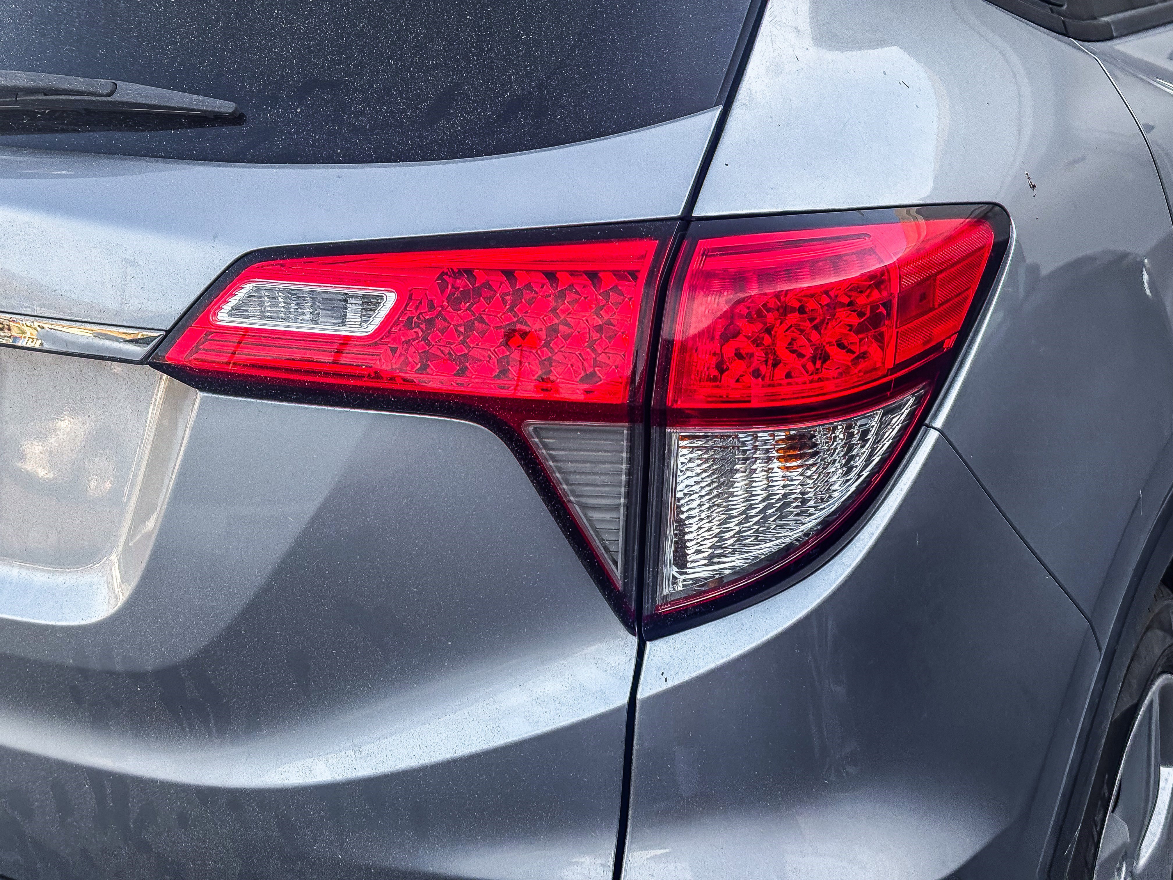 Used 2019 Honda HR-V EX image 8