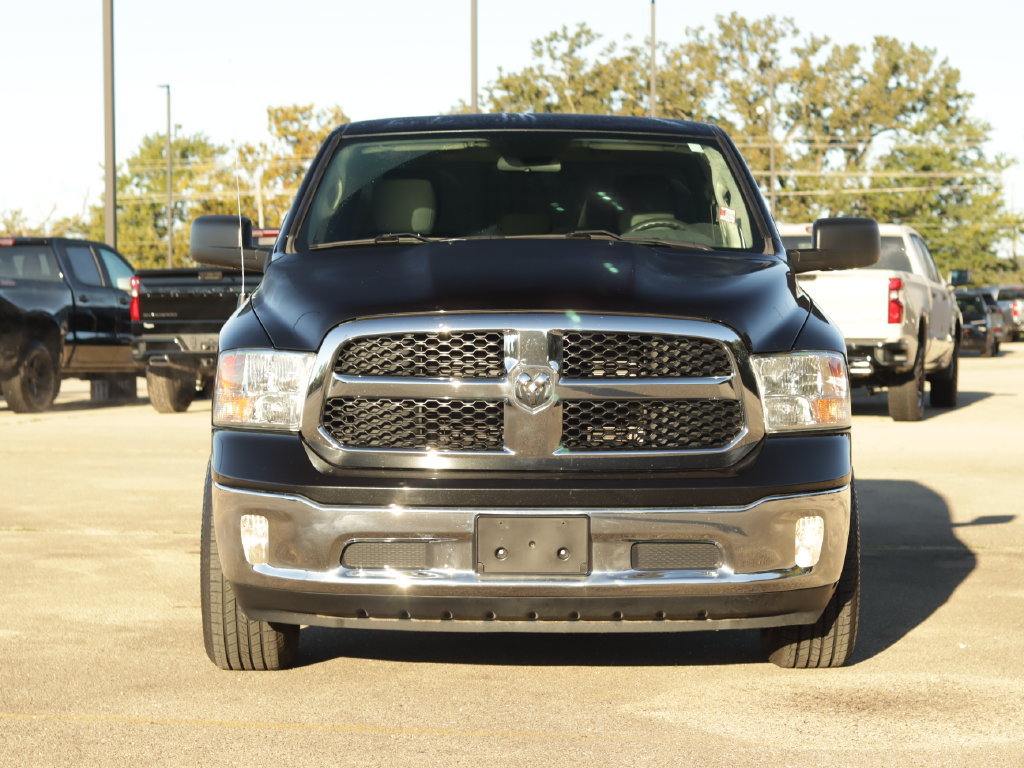 Used 2019 RAM 1500 ST w/ SXT Plus Group AWD/4WD image 2