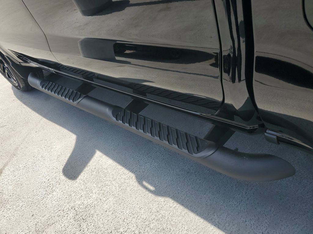 New 2026 Chevrolet Silverado 1500 RST w/ Redline Edition image 4