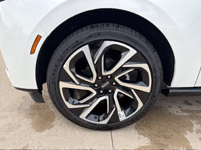 New 2026 Lincoln Navigator Reserve AWD/4WD image 13