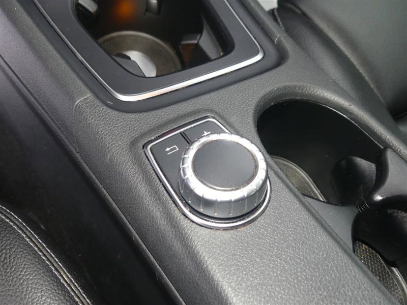 Used 2019 Mercedes-Benz GLA 250 4MATIC image 39