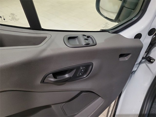 Used 2022 Ford E-Transit Medium Roof w/ Load Area Protection Package image 19