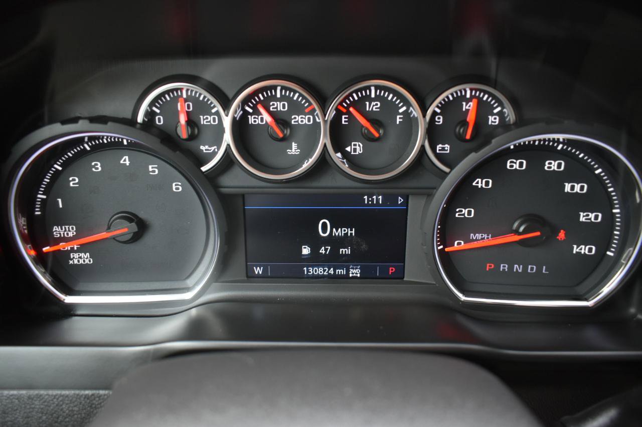 Used 2019 Chevrolet Silverado 1500 LT w/ Texas Edition AWD/4WD image 17