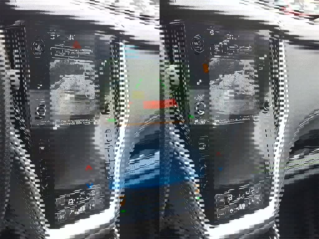 Used 2023 Subaru Outback Onyx Edition image 15