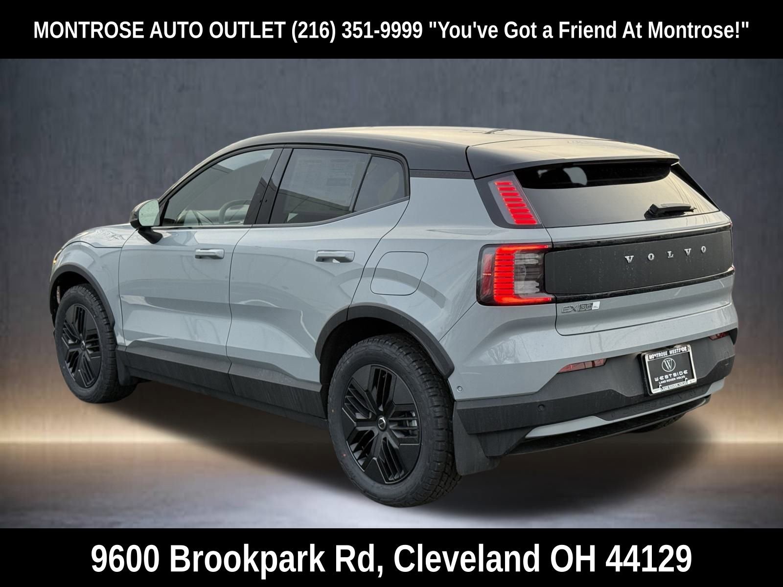 New 2026 Volvo EX30 Cross Country Ultra image 3