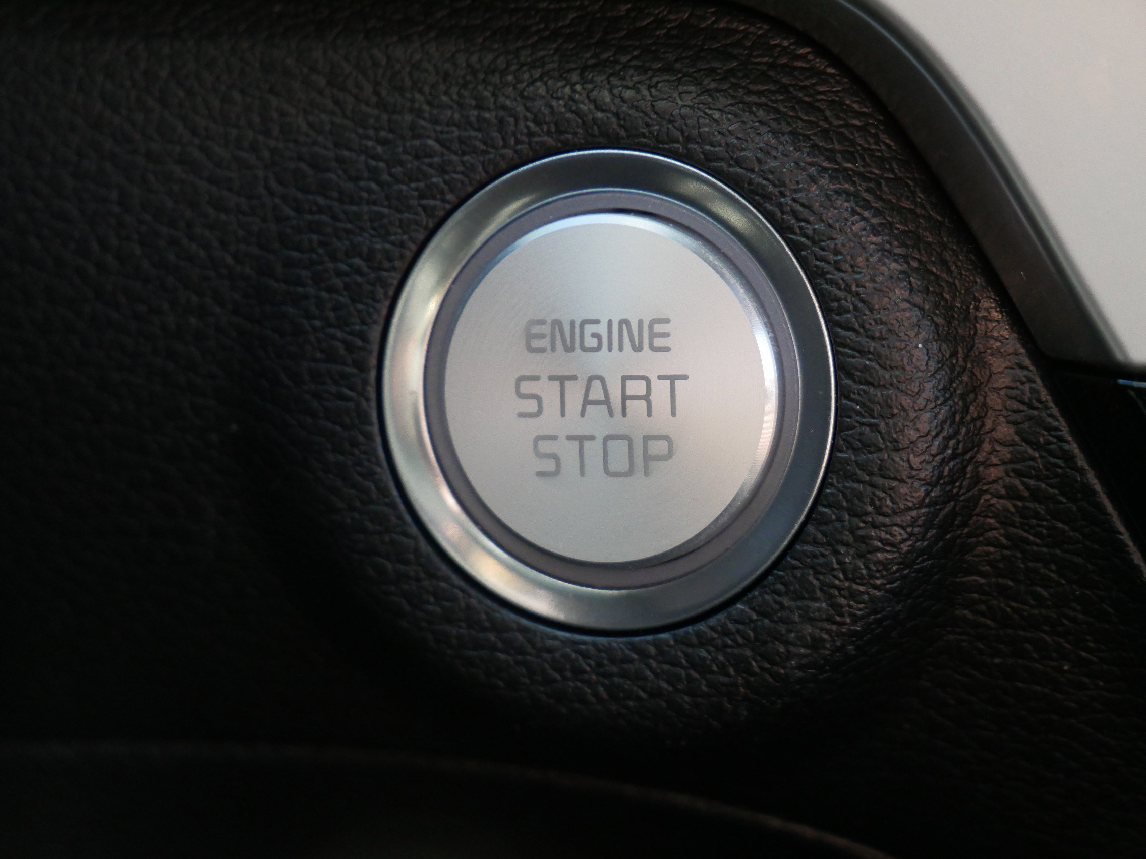 Used 2023 Kia Telluride EX w/ EX Captain's Chair Package image 31