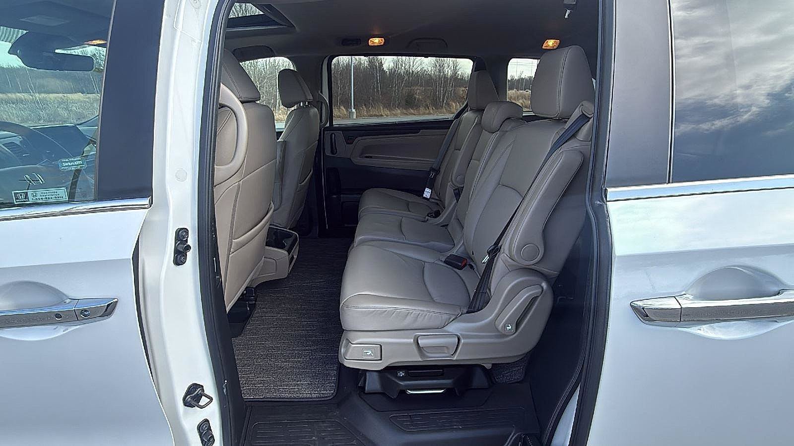 Used 2024 Honda Odyssey EX-L image 23