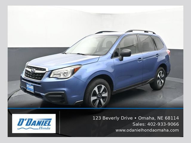 Used 2017 Subaru Forester 2.5i w/ Alloy Wheel Package