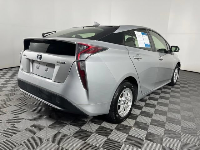 Used 2017 Toyota Prius Two FWD image 11