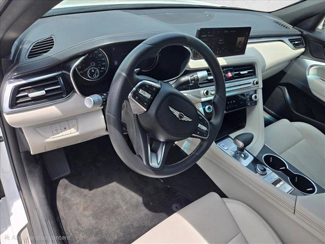 Used 2025 Genesis G70 2.5T image 14