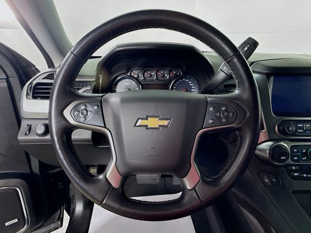 Used 2019 Chevrolet Suburban LT AWD/4WD image 13