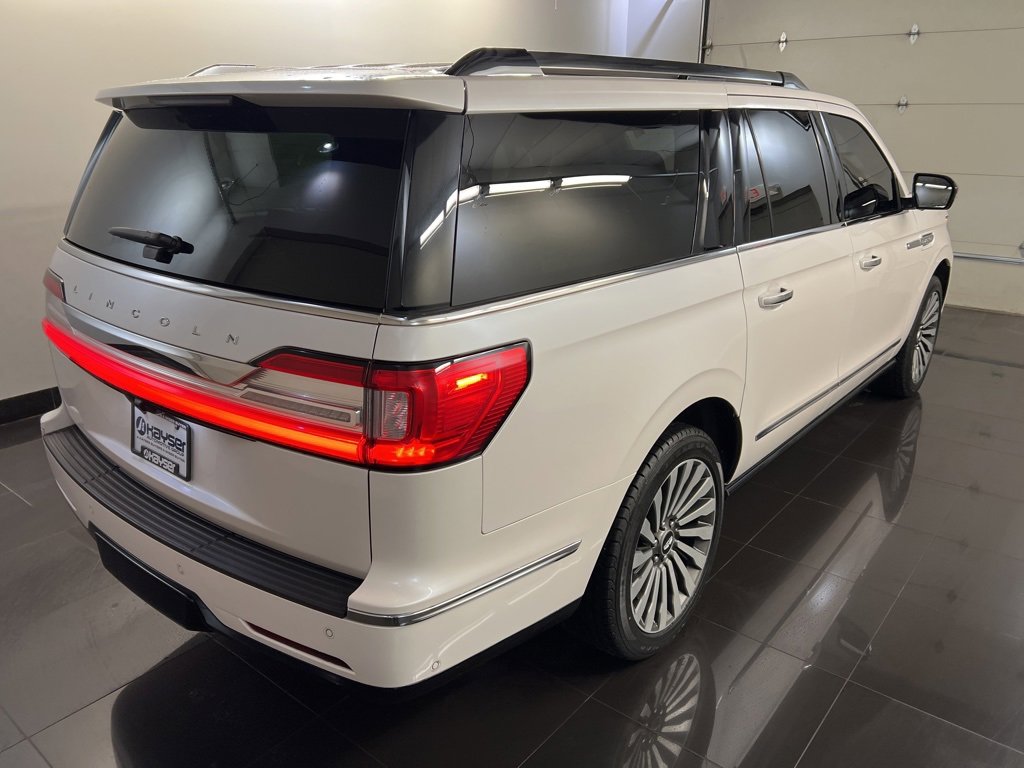 Used 2018 Lincoln Navigator L Reserve w/ Technology Package image 7