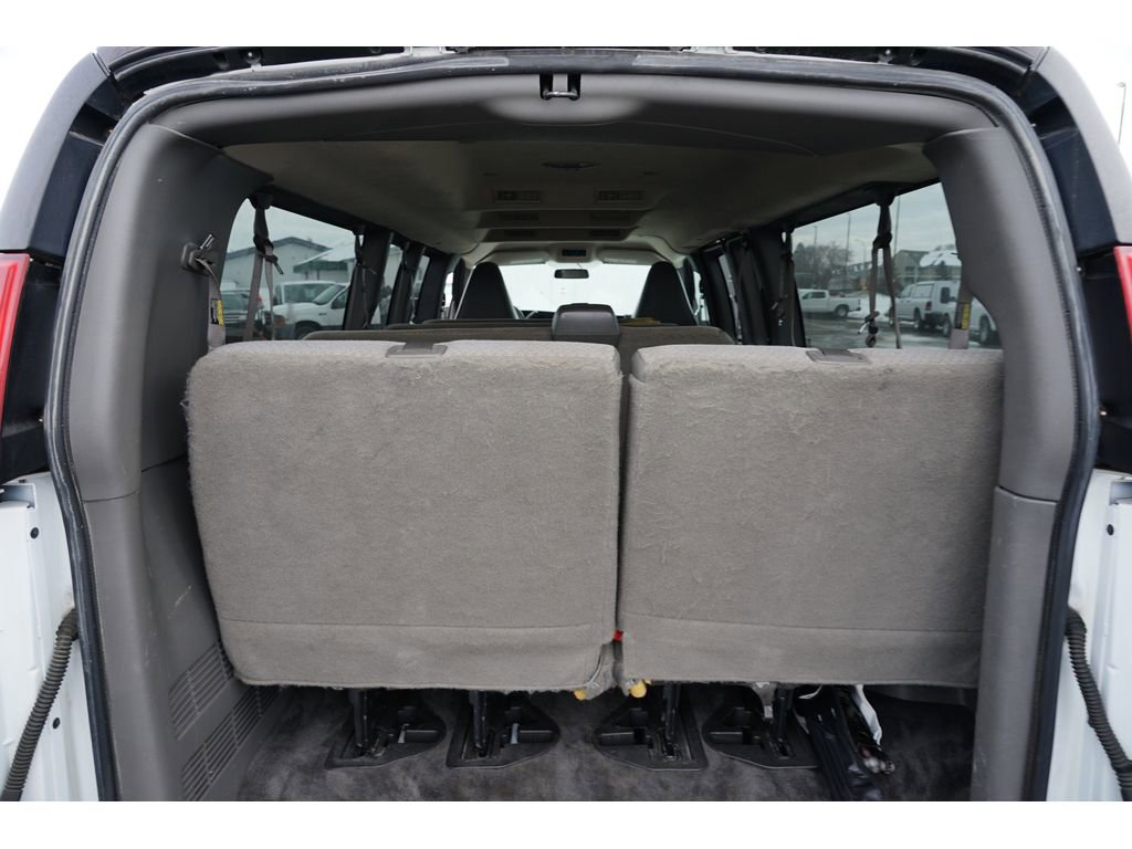 Used 2016 Chevrolet Express 3500 LT w/ LT Preferred Equipment Group image 19