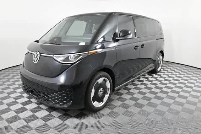 New 2025 Volkswagen ID. Buzz Pro S RWD image 2