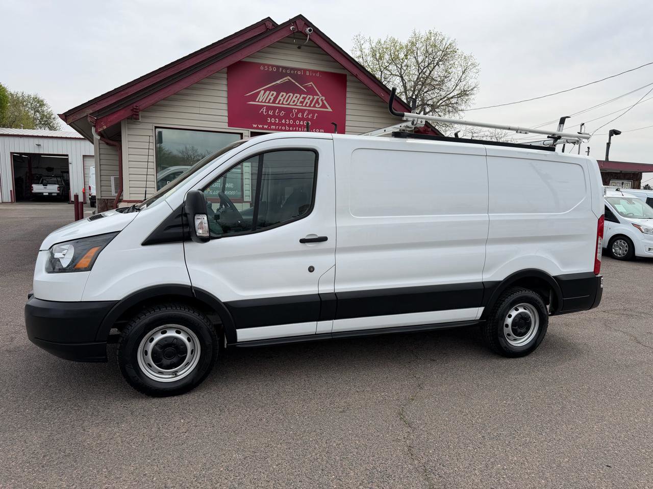 Used 2019 Ford Transit 150 130 Low Roof image 5
