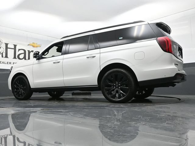Used 2025 Ford Expedition Max Platinum w/ Stealth Appearance Package AWD/4WD image 57