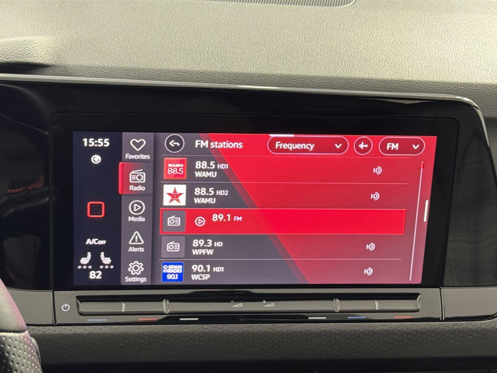 Used 2023 Volkswagen GTI SE w/ Black Wheel Package image 18