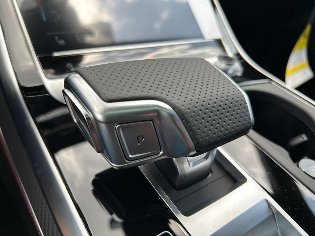New 2026 Audi SQ8 Prestige AWD/4WD image 39