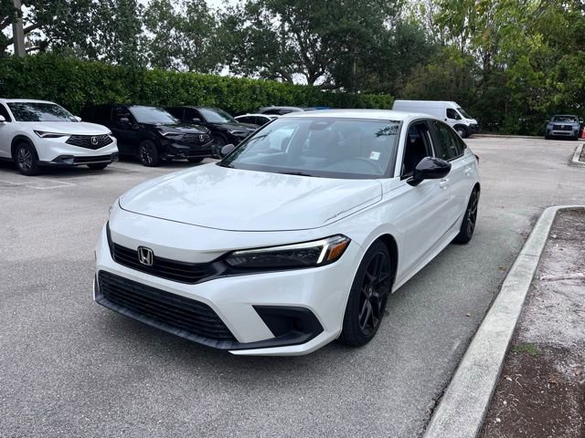 Used 2023 Honda Civic Sport image 3