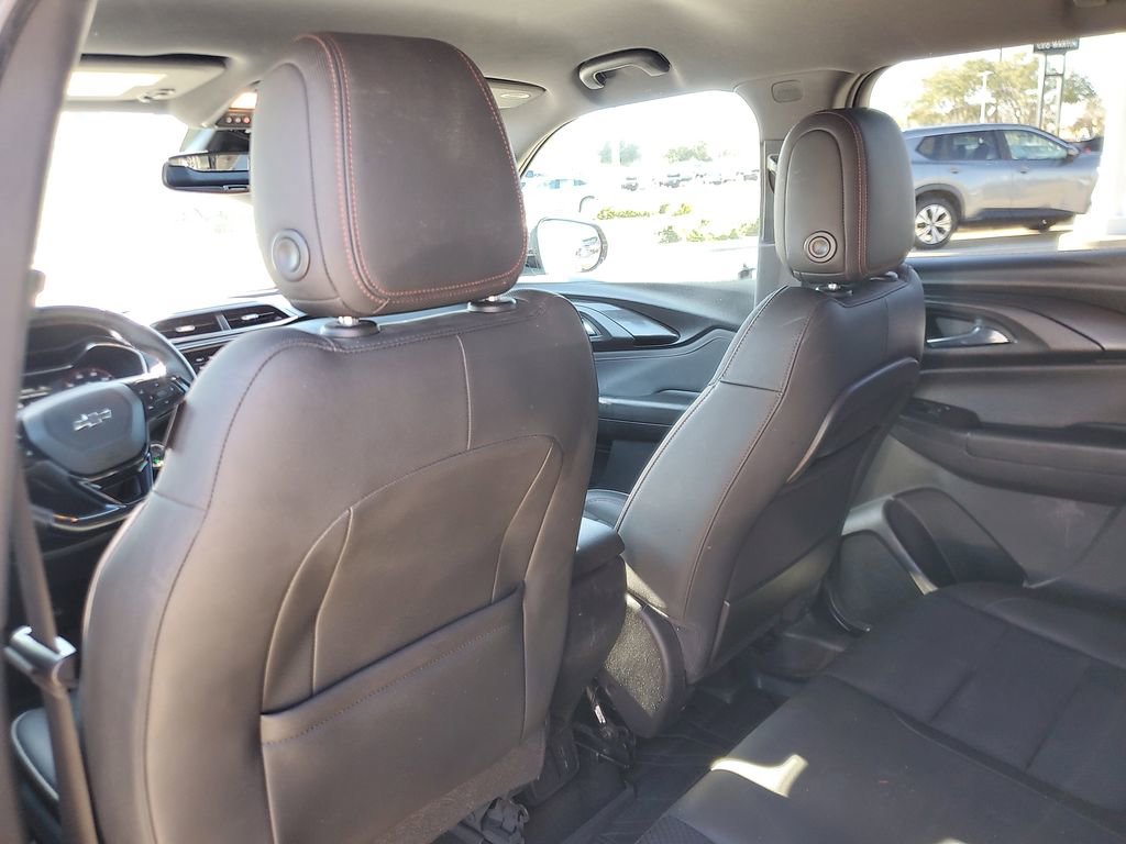 Used 2023 Chevrolet TrailBlazer RS w/ Convenience Package image 10