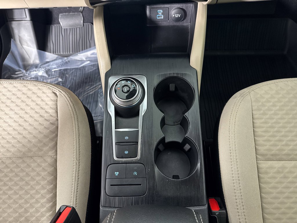 Used 2022 Ford Escape SE w/ Convenience Package image 19