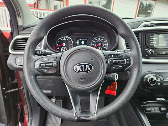 Used 2017 Kia Sorento LX image 17