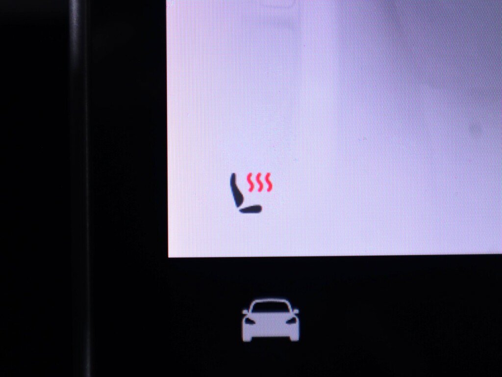 Used 2018 Tesla Model 3 Long Range RWD image 14