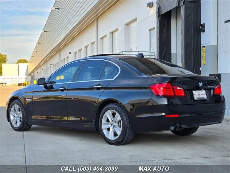 Used 2013 BMW 528i Sedan image 6