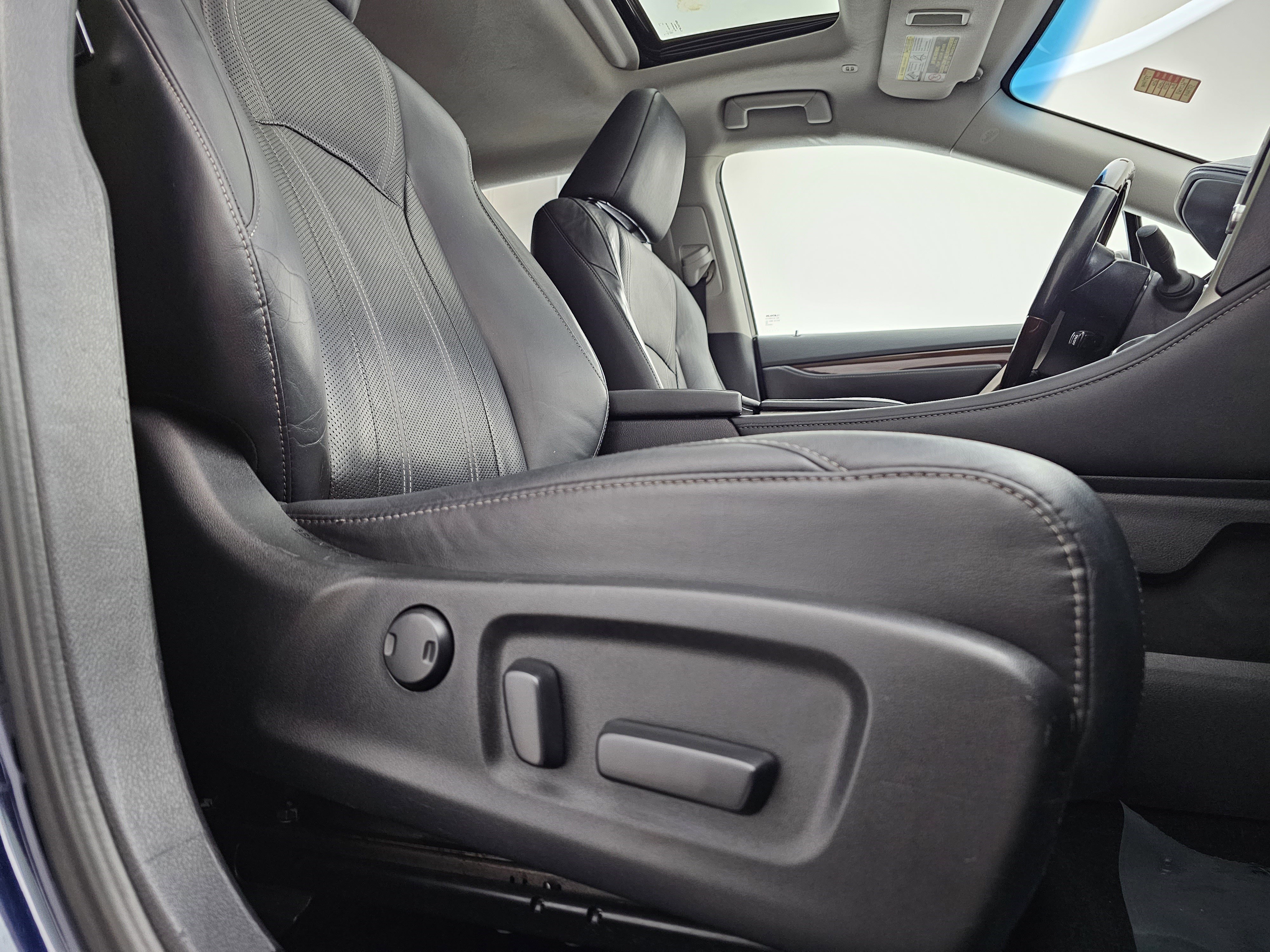 Used 2016 Lexus RX 350 FWD w/ Premium Package image 19