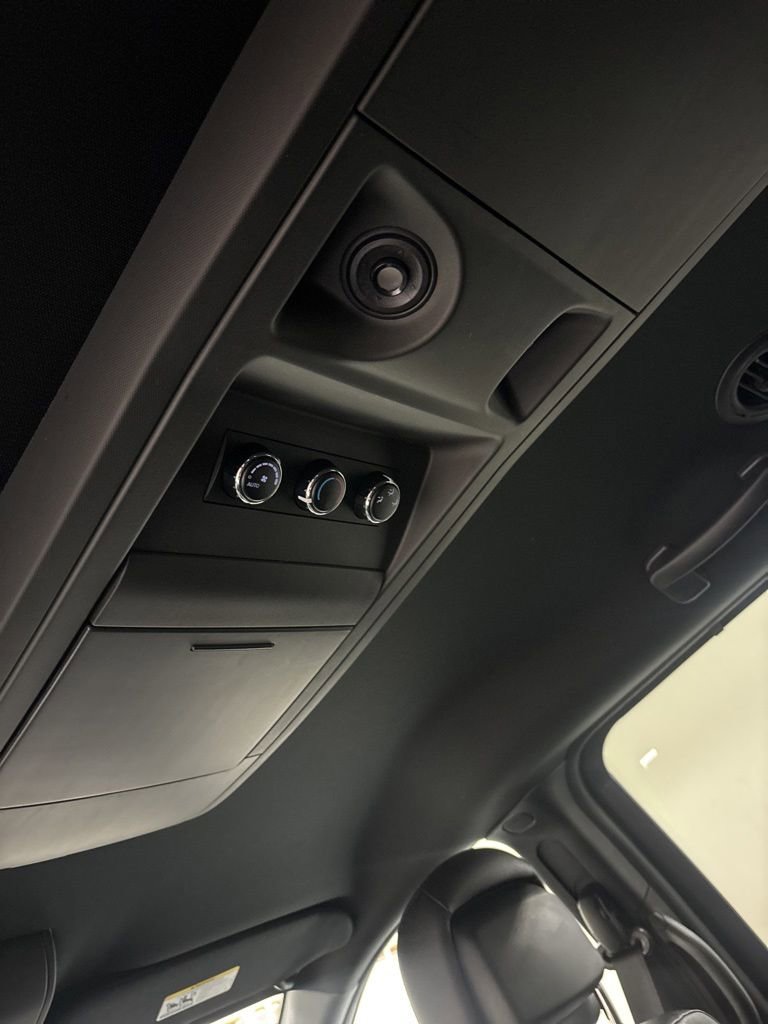 Used 2019 Dodge Grand Caravan GT FWD image 22