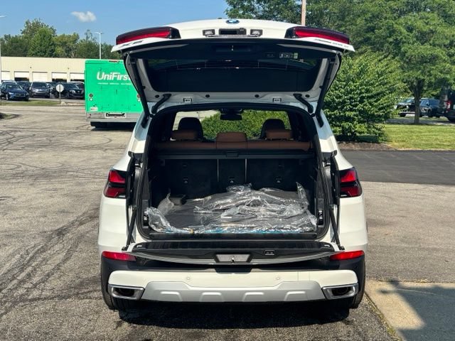 New 2026 BMW X5 xDrive50e w/ Premium Package AWD/4WD image 31