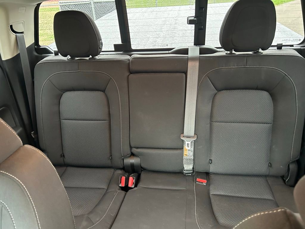 Used 2021 Chevrolet Colorado LT w/ LT Convenience Package image 7