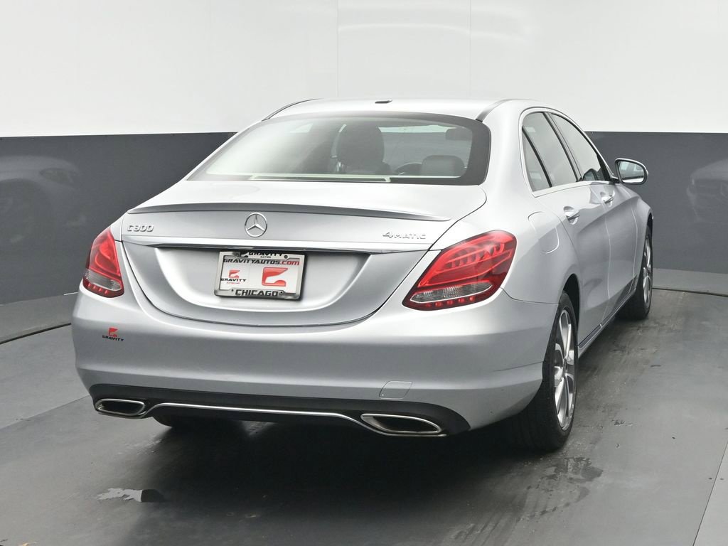 Used 2018 Mercedes-Benz C 300 4MATIC Sedan image 4