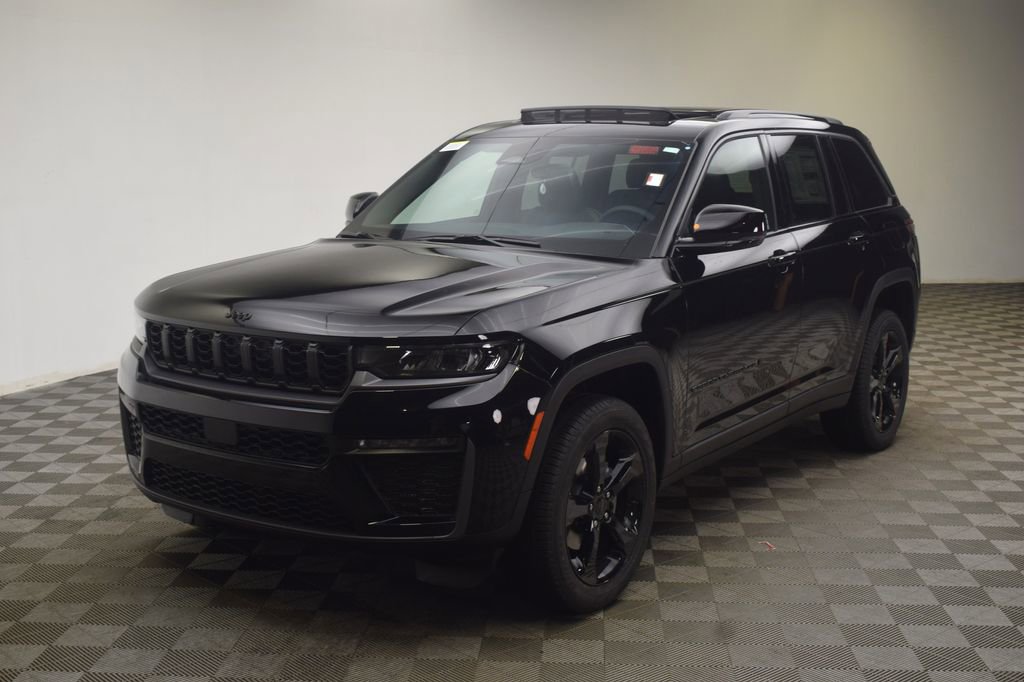 New 2026 Jeep Grand Cherokee Limited w/ Limited Altitude Package image 17