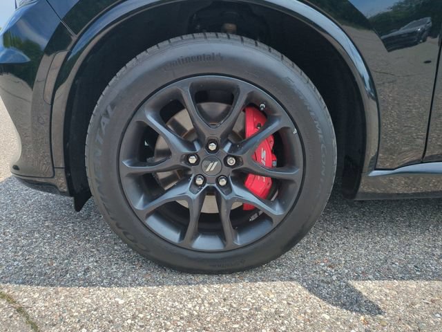 Used 2022 Dodge Durango R/T w/ Tow 'N Go Package AWD/4WD image 21