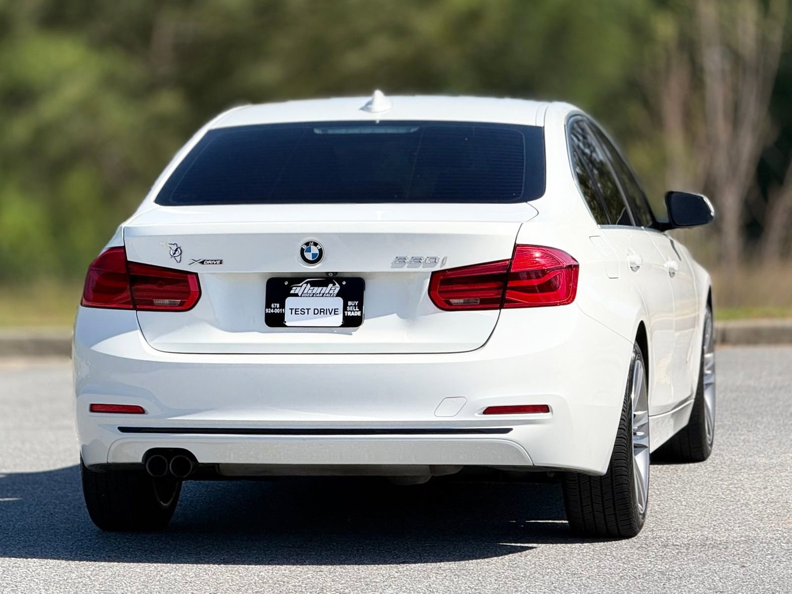 Used 2018 BMW 330i xDrive Sedan w/ Convenience Package AWD/4WD image 7